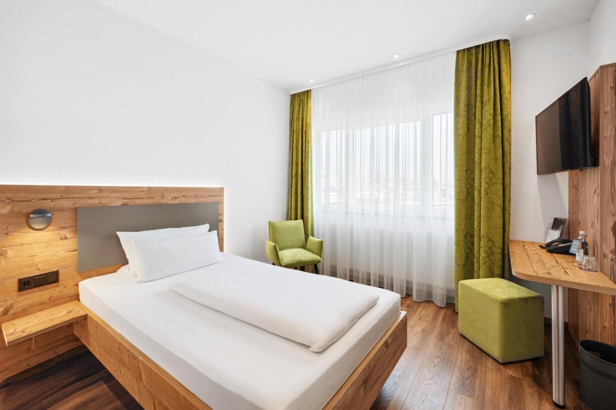 Hotel Zeppelin Laupheim Exteriér fotografie