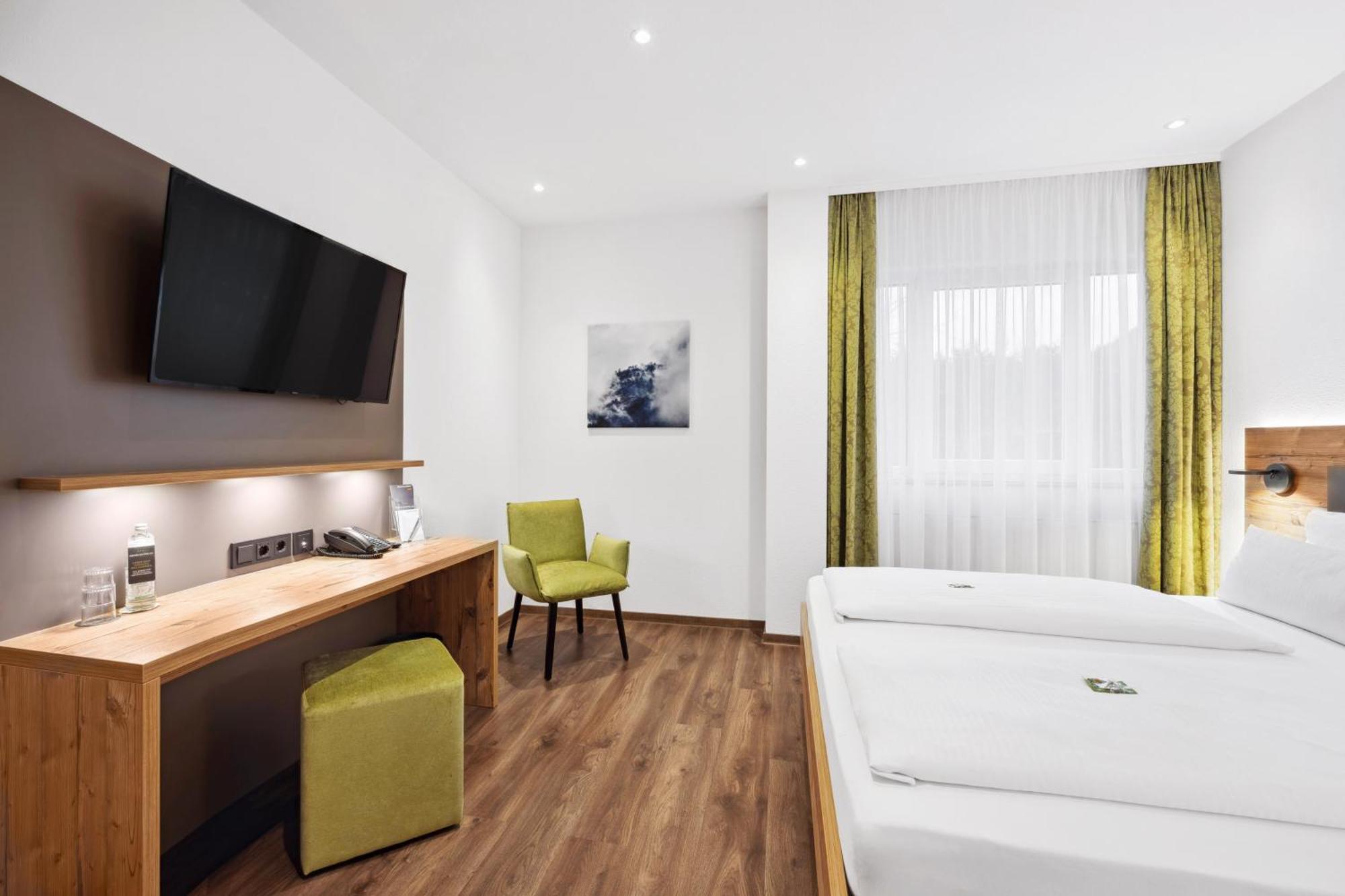 Hotel Zeppelin Laupheim Exteriér fotografie